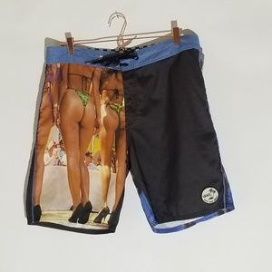 Vans|Off the Wall|Hank Foto Women in Bikini|Swim